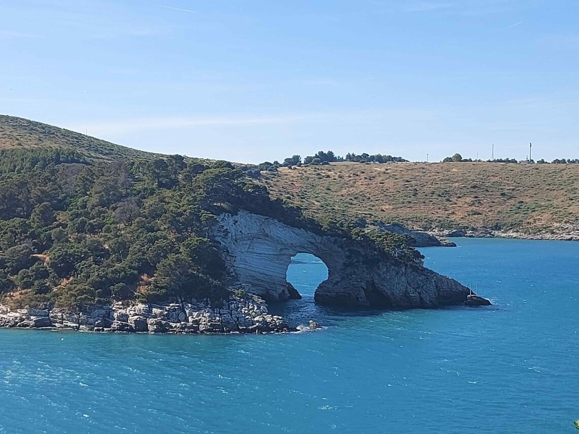 4 spiagge non sabbiose in gargano da vedere